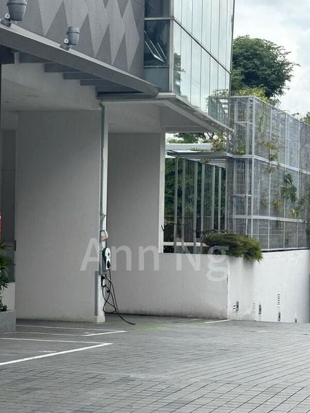 THE RIVERINE BY THE PARK 3