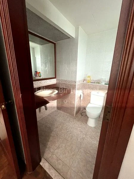 BALLOTA PARK CONDOMINIUM 8