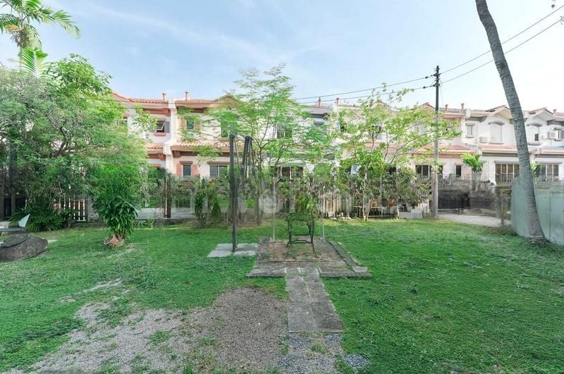 EDELWEISS PARK CONDOMINIUM 13