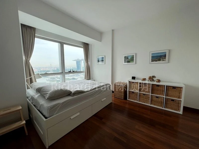 THE SAIL @ MARINA BAY 6