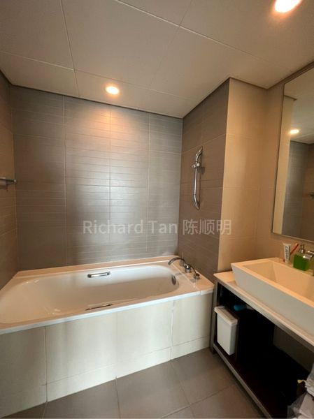 THE SAIL @ MARINA BAY 7