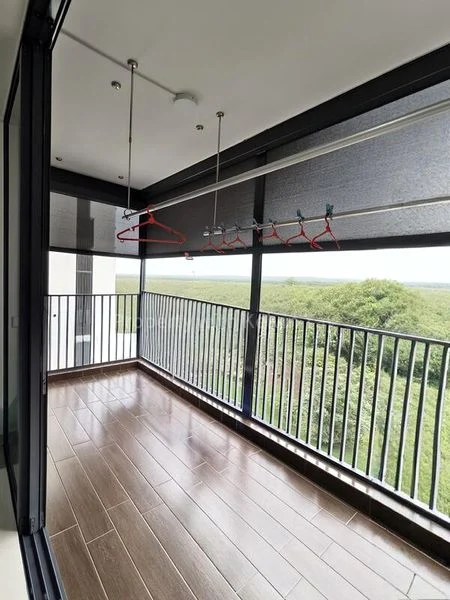 TREASURE AT TAMPINES 4