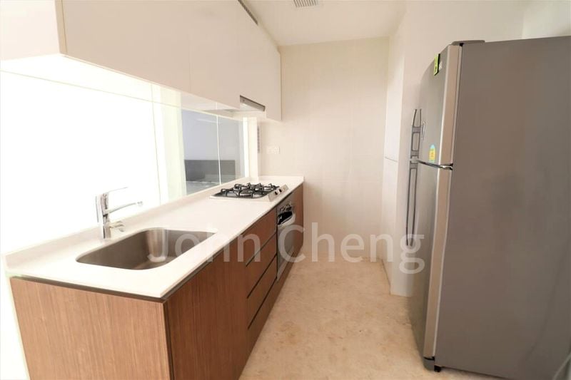 THE LAKEFRONT RESIDENCES 2