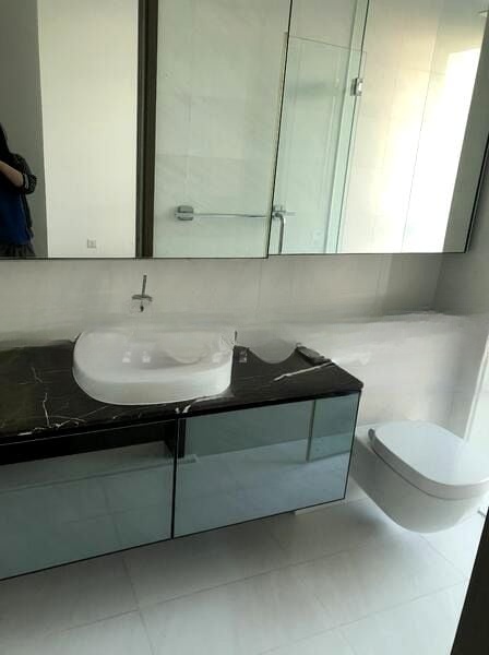 NATHAN SUITES 9