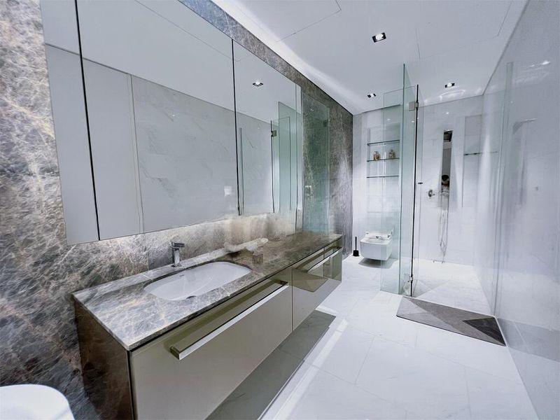 SOUTH BEACH RESIDENCES 10