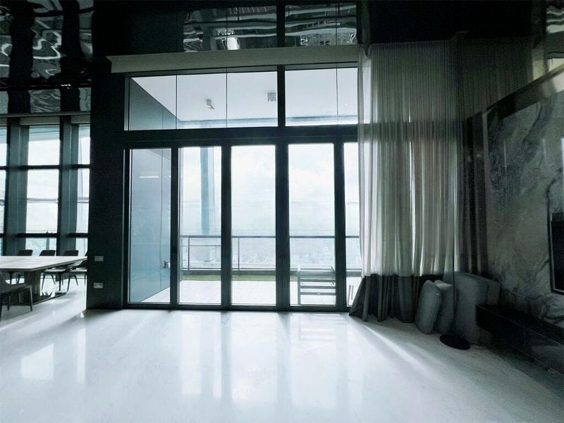 SOUTH BEACH RESIDENCES 4