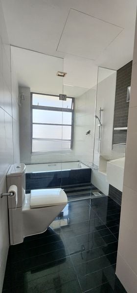 PARK INFINIA AT WEE NAM 10