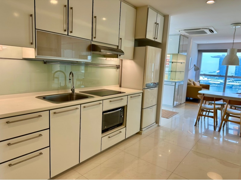 HIGH STREET CENTRE 4