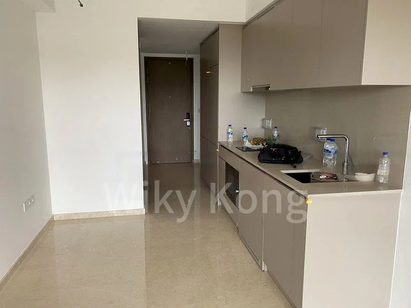 SEASIDE RESIDENCES 8