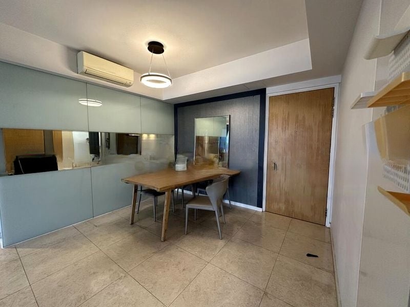 THE LAKEFRONT RESIDENCES 11