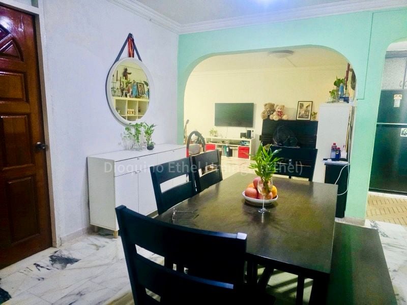 ANG MO KIO AVE 10 15