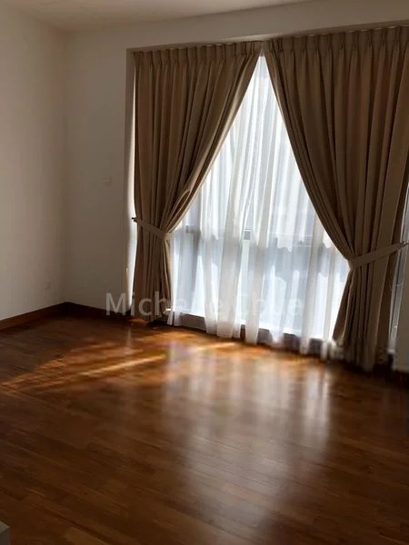 RESIDENCES @ EVELYN 4