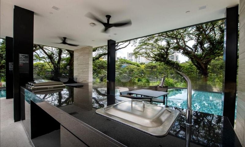 AVENUE SOUTH RESIDENCE 5