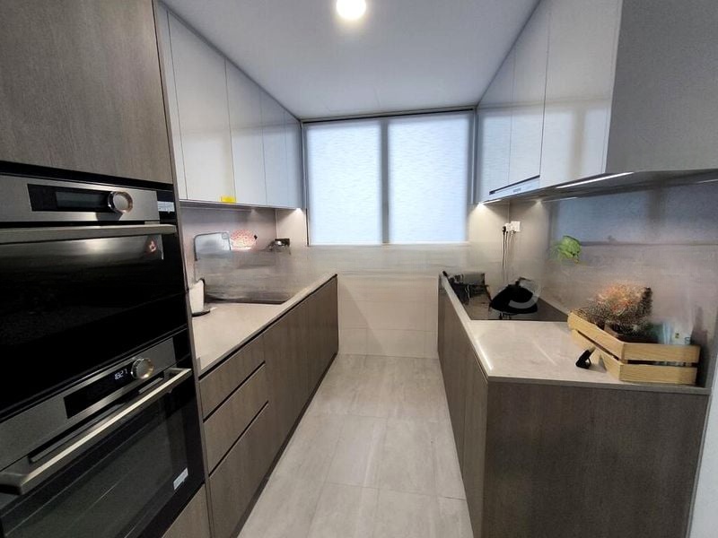 AVENUE SOUTH RESIDENCE 8