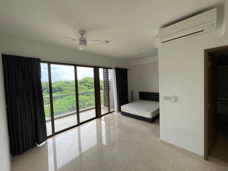 SEASIDE RESIDENCES 11