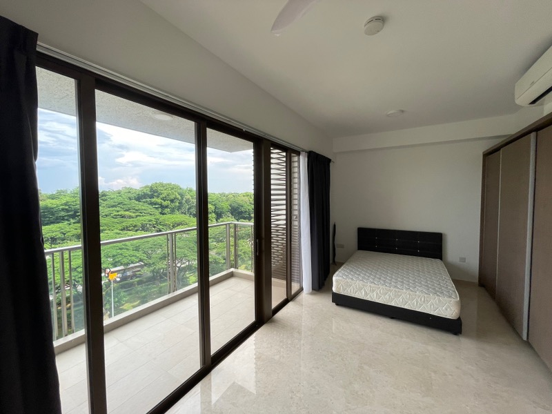 SEASIDE RESIDENCES 12