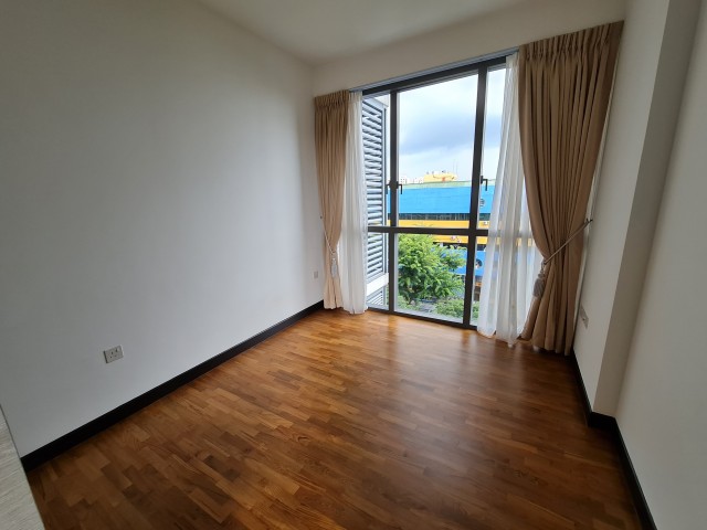 THE SHORE RESIDENCES 16