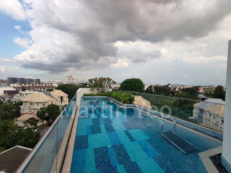 PARKWOOD RESIDENCES 5