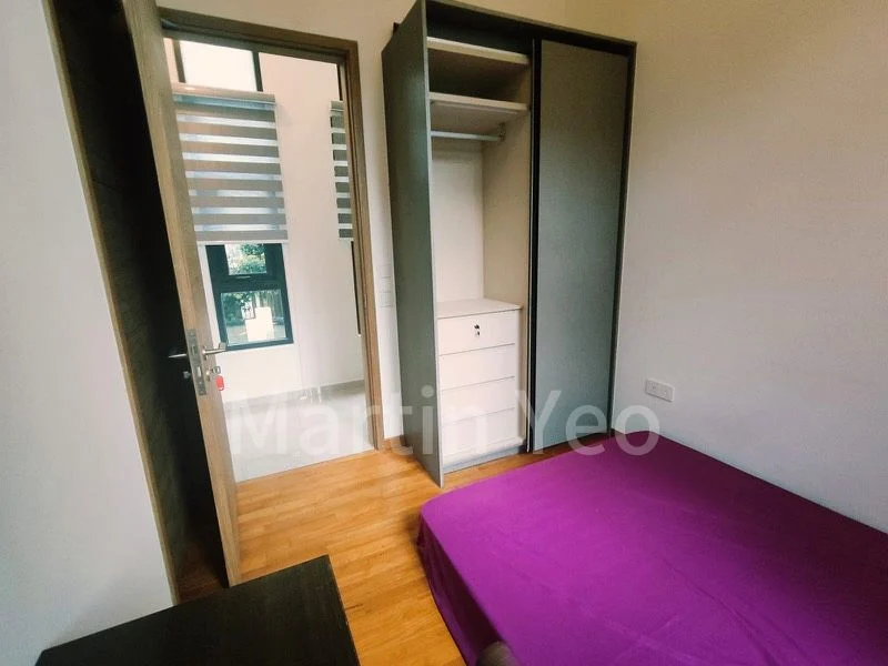 PARKWOOD RESIDENCES 7