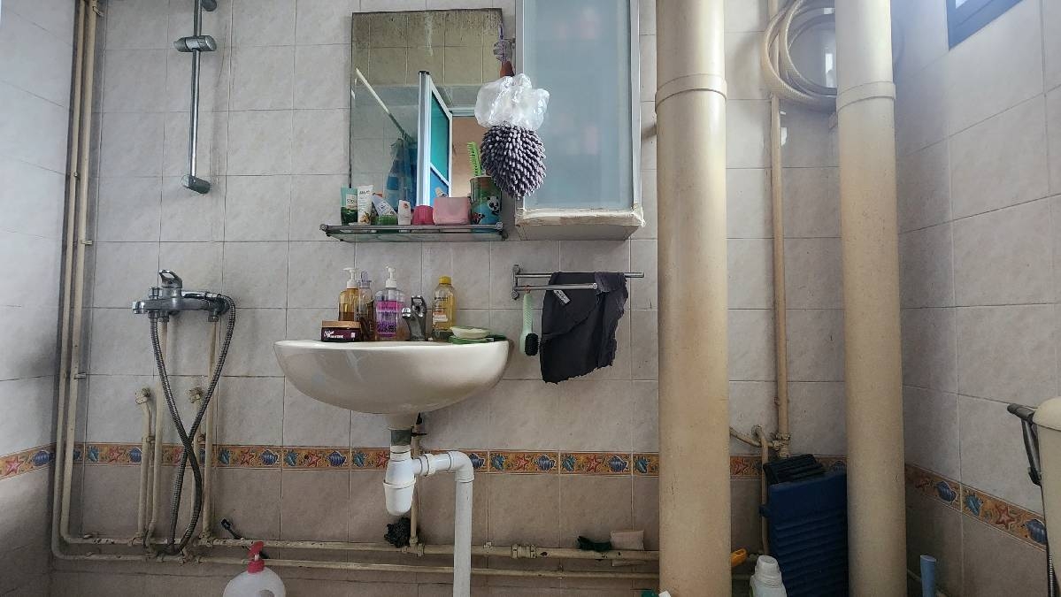 JURONG WEST ST 61 15