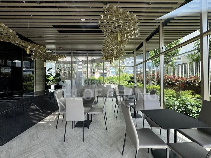 THE REEF AT KING'S DOCK 5