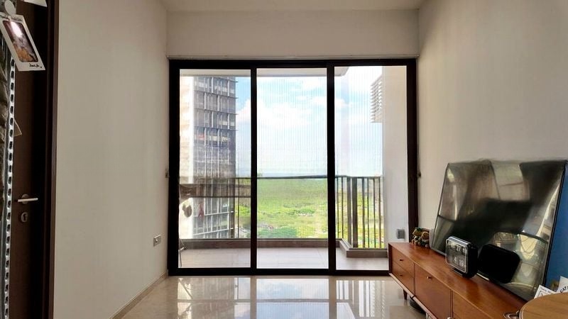 SEASIDE RESIDENCES 8