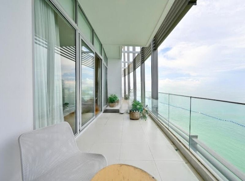 THE OCEANFRONT @ SENTOSA COVE 5