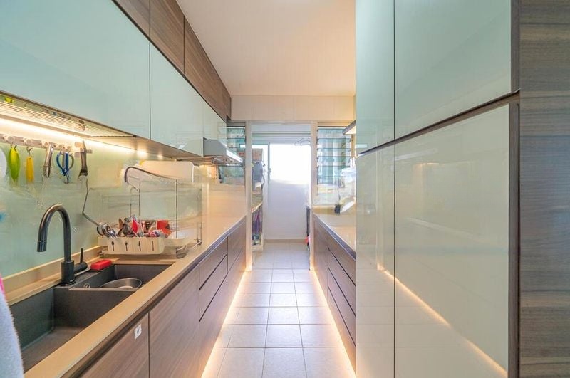 UPP SERANGOON CRES 12