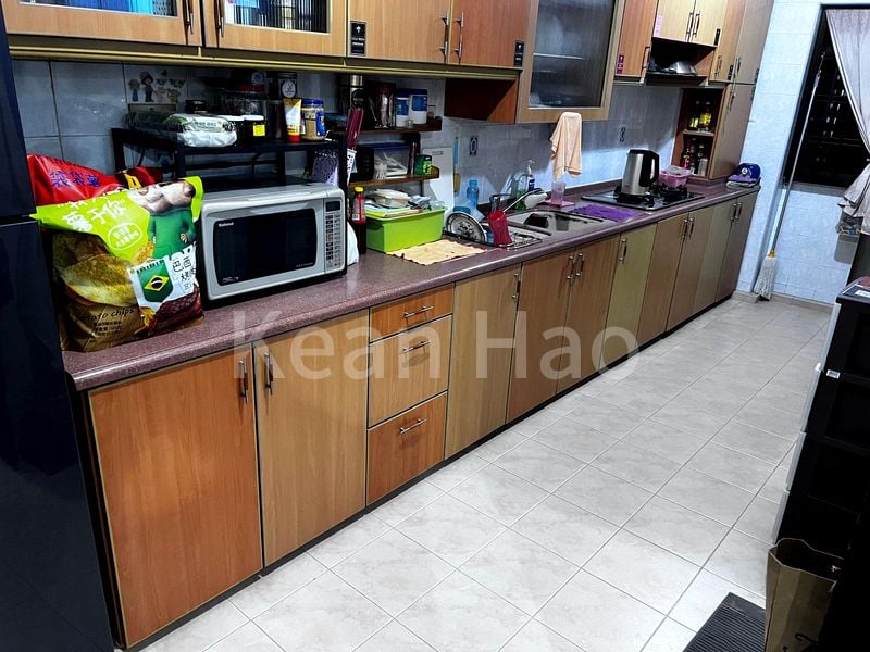 WELLINGTON CIRCLE 15