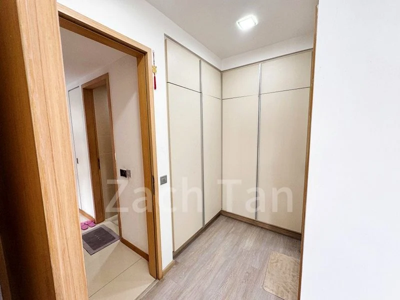 BLOSSOM RESIDENCES 7