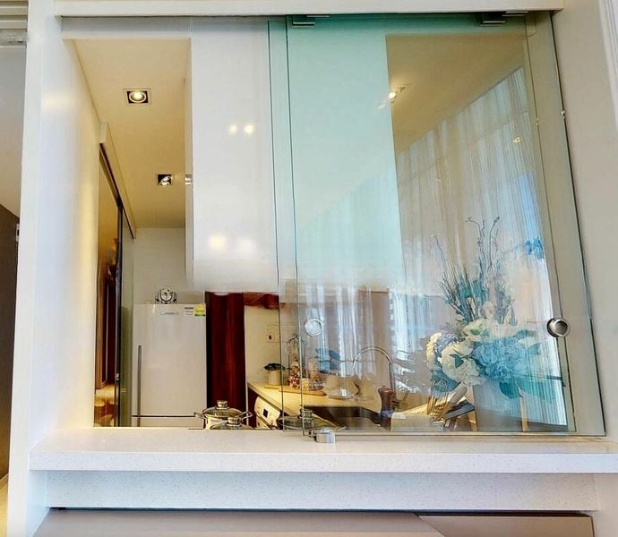 THE LINE @ TANJONG RHU 4