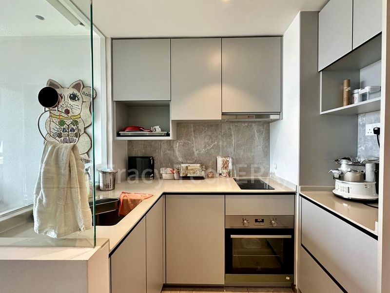 THE GARDEN RESIDENCES 7