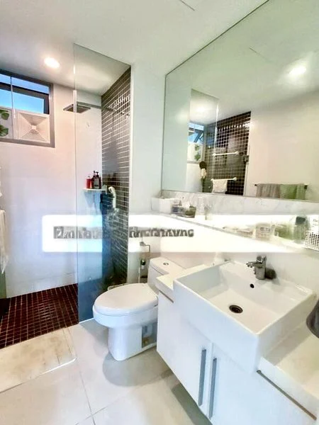 FERRARIA PARK CONDOMINIUM 5