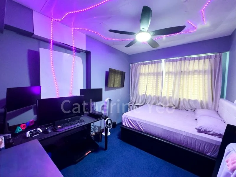 BT BATOK WEST AVE 6 4