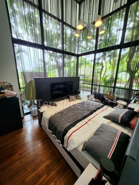 FORESQUE RESIDENCES 4