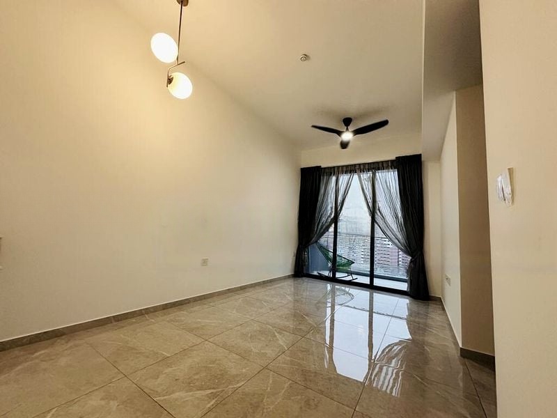 STIRLING RESIDENCES 6