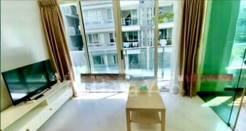 SUITES AT ORCHARD 10