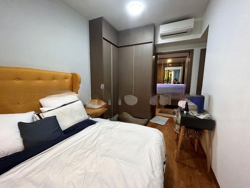 SEASIDE RESIDENCES 8