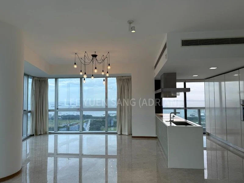 MARINA BAY RESIDENCES 4