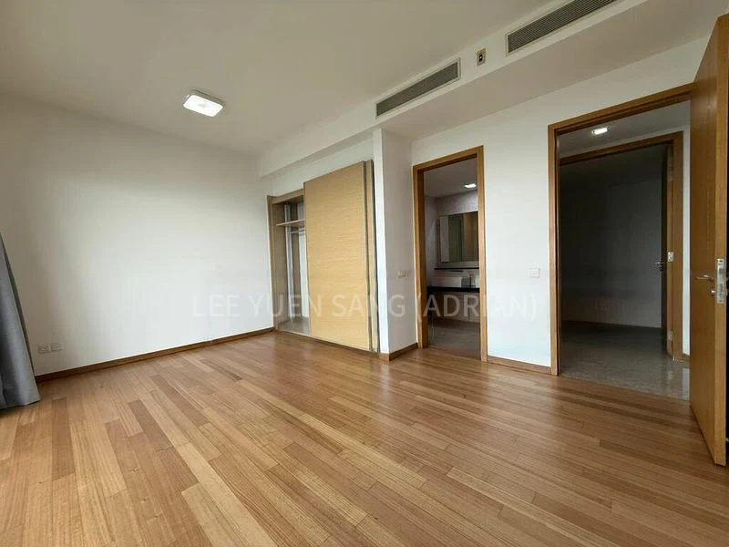 MARINA BAY RESIDENCES 8