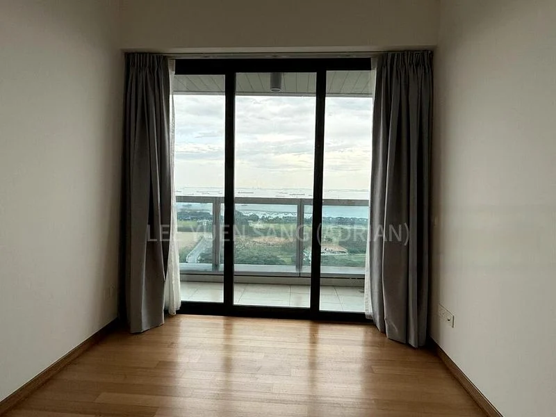 MARINA BAY RESIDENCES 14