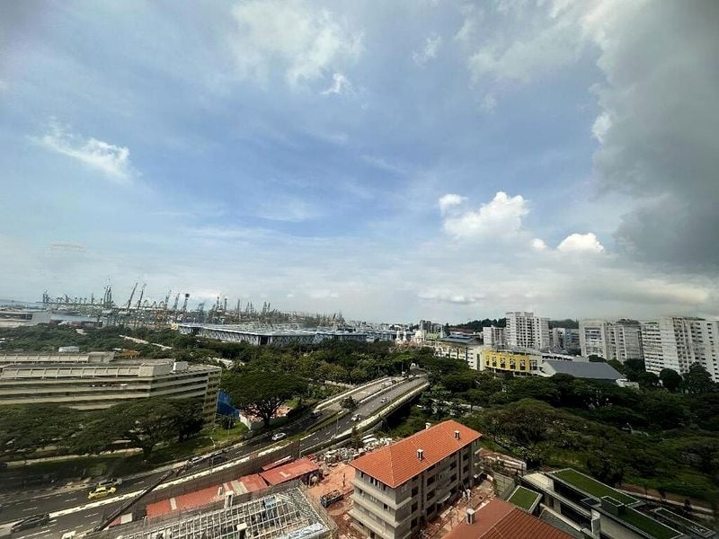 AVENUE SOUTH RESIDENCE 5