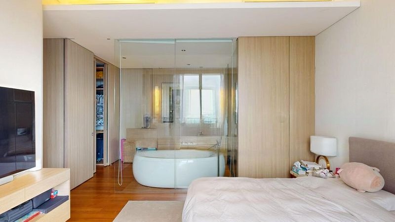 THE BOULEVARD RESIDENCE 12