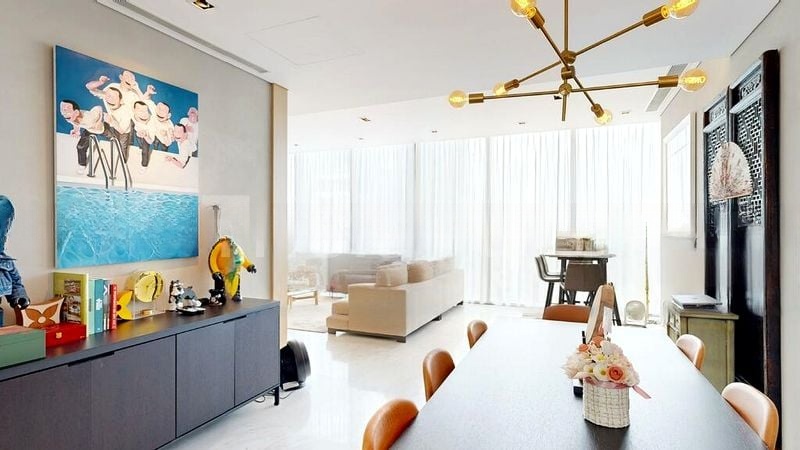 THE BOULEVARD RESIDENCE 11