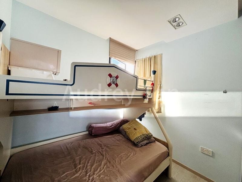 WESTWOOD RESIDENCES 5