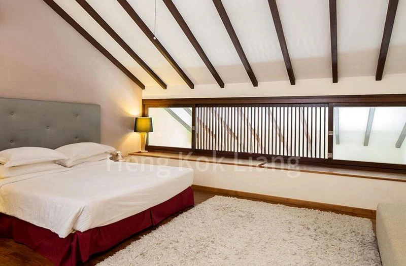 LOTUS AT PAYA LEBAR (EAST WING) 5