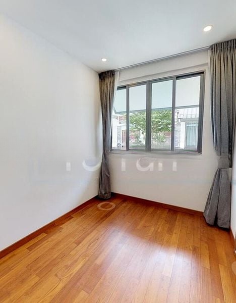 GREENWOOD MEWS 5