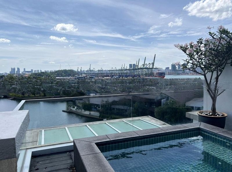 THE BERTH BY THE COVE 5