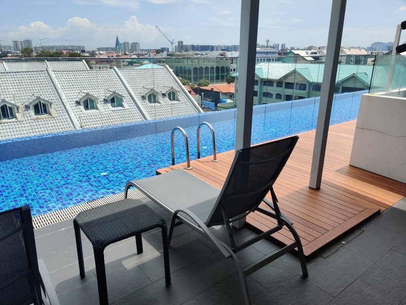KEMBANGAN SUITES 9