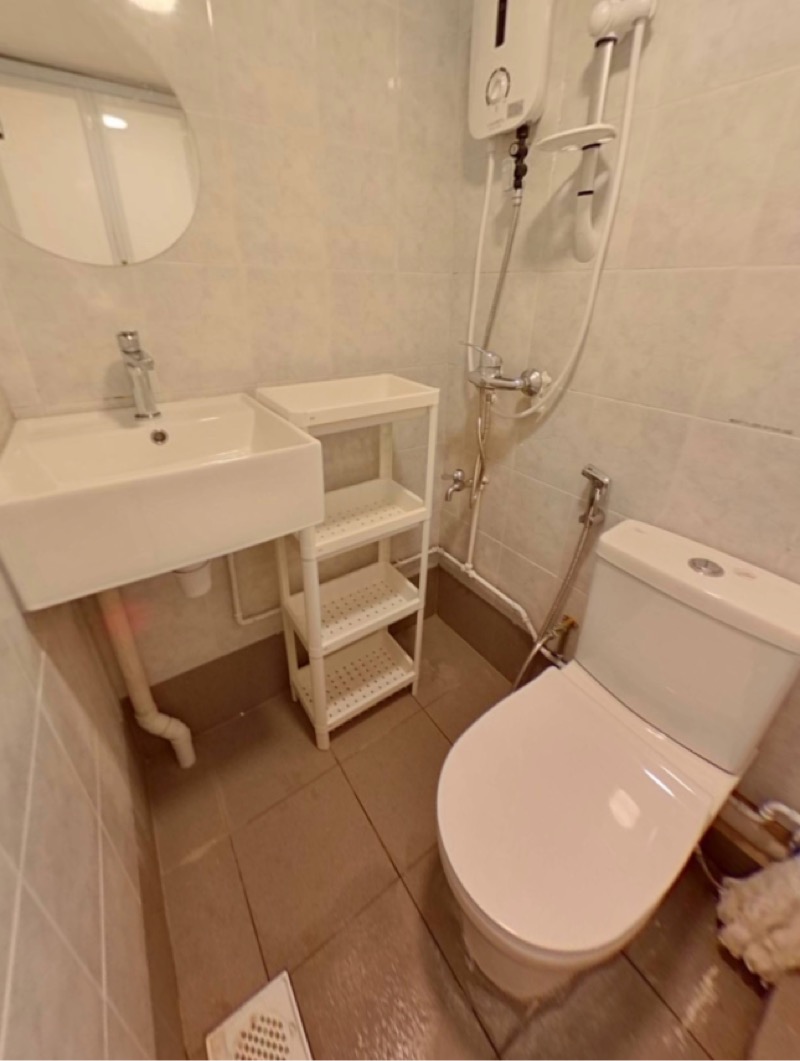 PEOPLE'S PARK COMPLEX 30